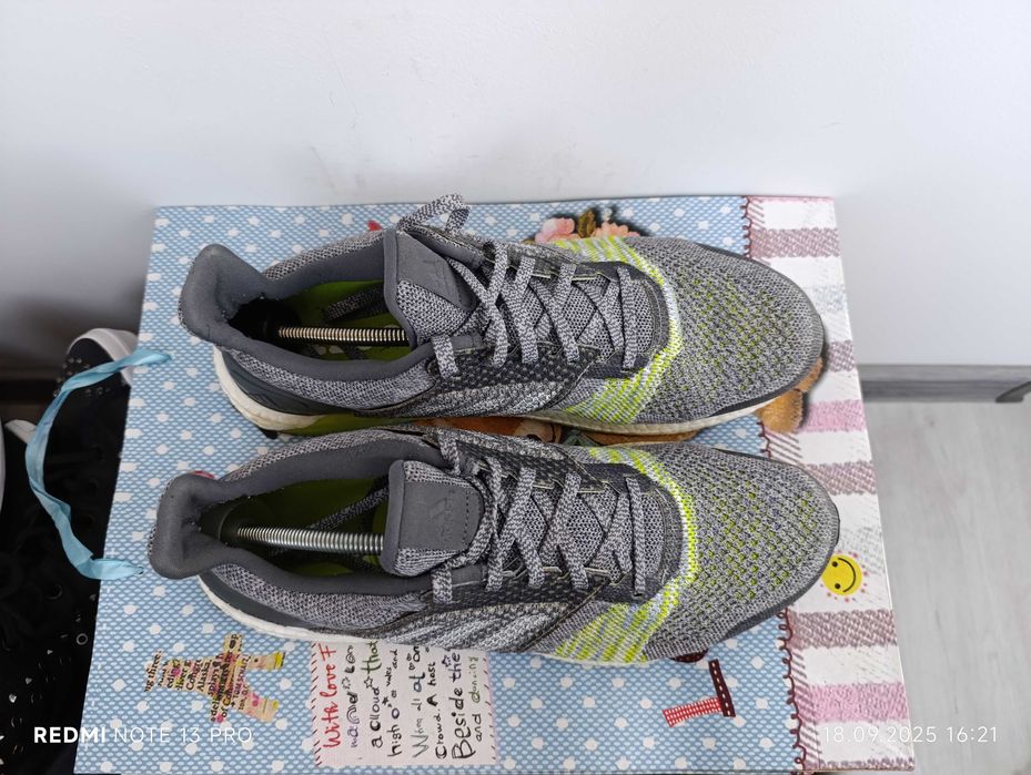 ''Adidas UltraBOOST ST''оригинални маратонки 46.5 номер