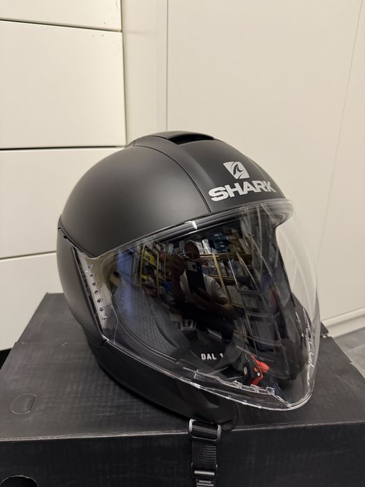 Vand Casca semi integrala Shark Citycruiser, negru/mat, marime XL