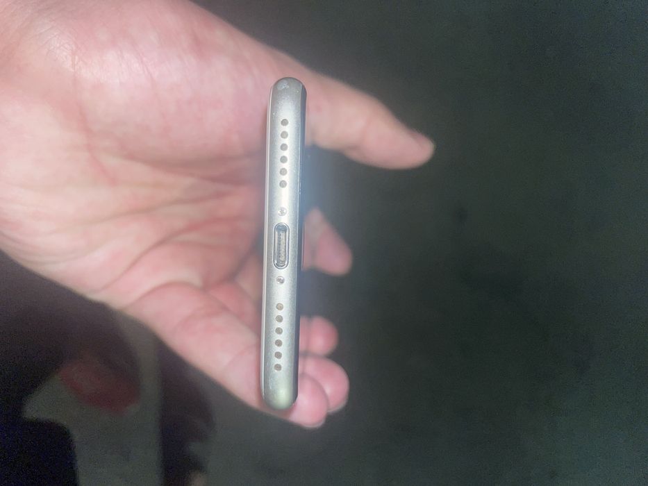 Iphone Se 3 Holati ideal