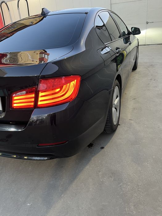 BMW 5 Series 2011 — imagine 3