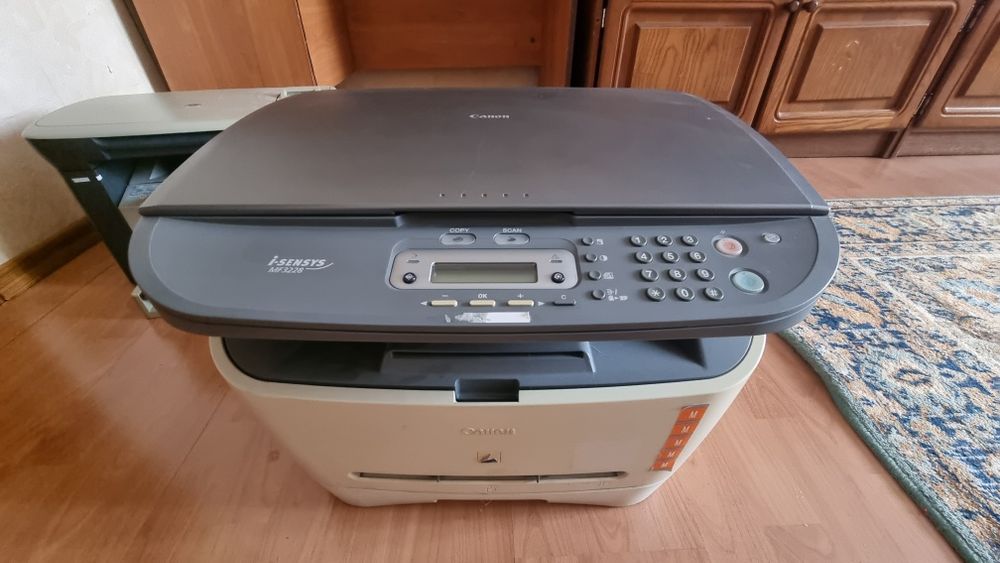 Продам МФУ HP и Canon