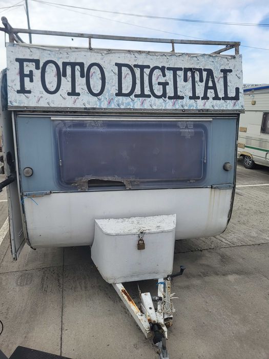 Fostă Rulotă comercială