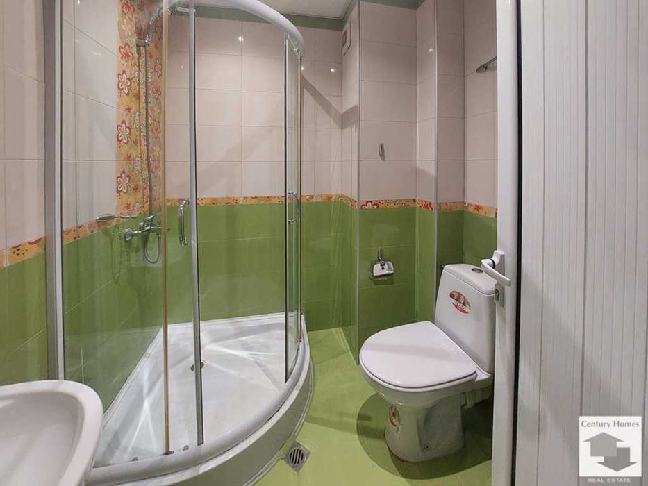 Продава се Четиристаен апартамент в Велико Търново, Център - 130 кв.м за 1600 €/кв.м - Снимка #10