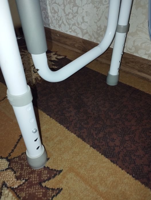 Санитарный стул МК-40 новый