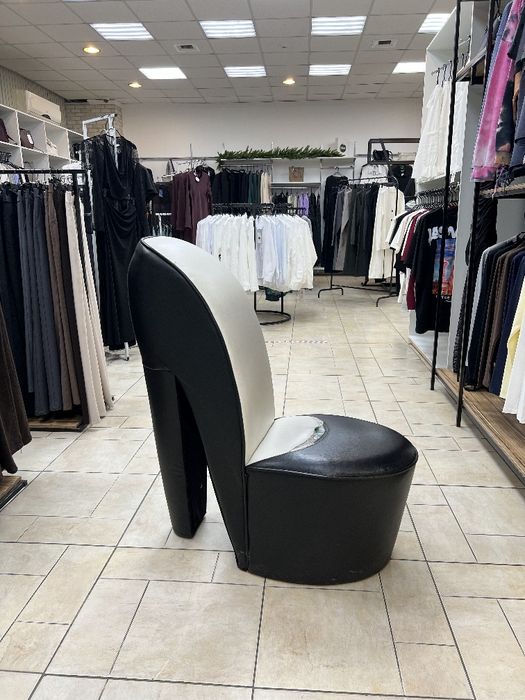 Дизайнерский пуф "Туфелька"