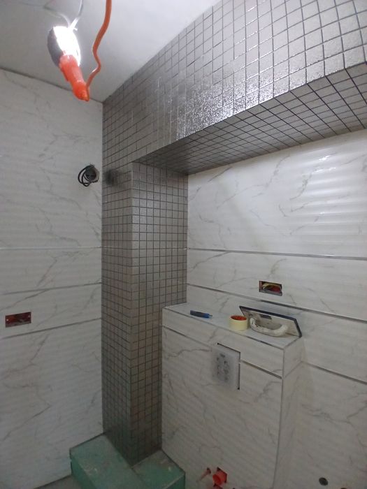 Montaj gresie faianta marmura granit