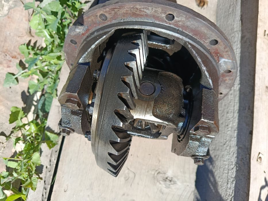 Продам редуктор галель.