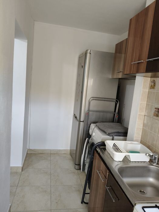 Închiriez garsoniera zona privighetorilor