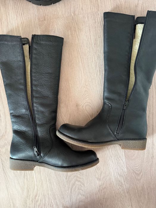 Продам сапоги длинные новые