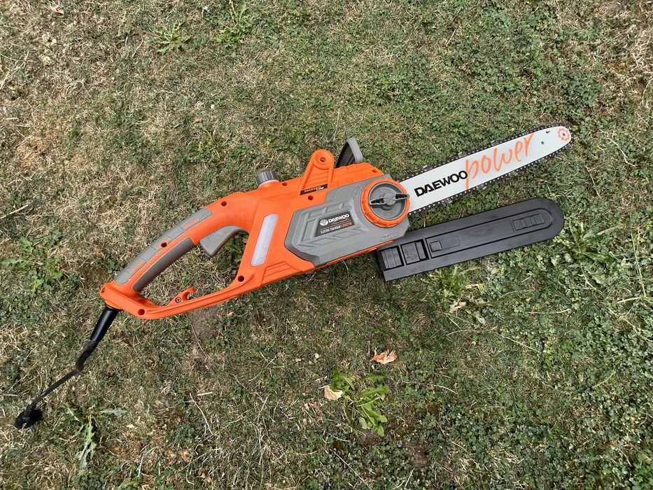 Daewoo DCS2216E – Електрическа резачка 2200W, 40 см, отлично състояние
