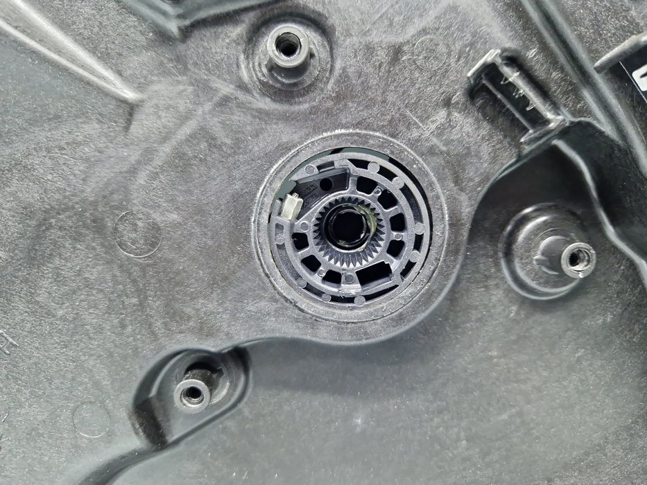 Macara electrica geam dreapta fata Volkswagen Golf 6 (5K1) [Fabr 2009-