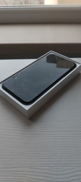 Iphone 11 экран сломан