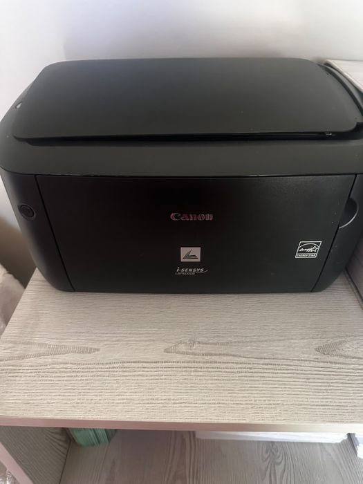 Принтер Canon  в рабочем состоянии