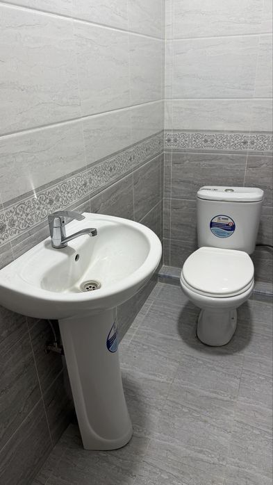 Vanna rakvina unitaz sotiladi