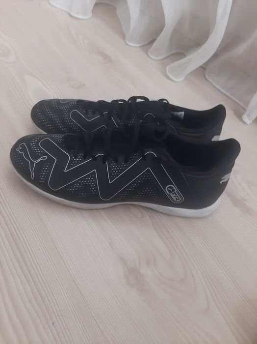 Ghete de fotbal puma futer