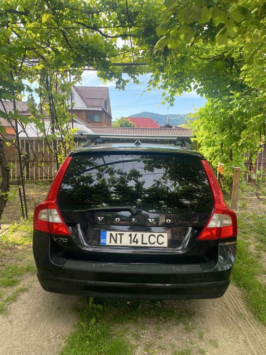 VOLVO V70 2010 — imagine 3