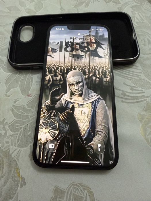 Iphone 16e черный