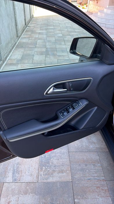 Mercedes-Benz GLA 200d