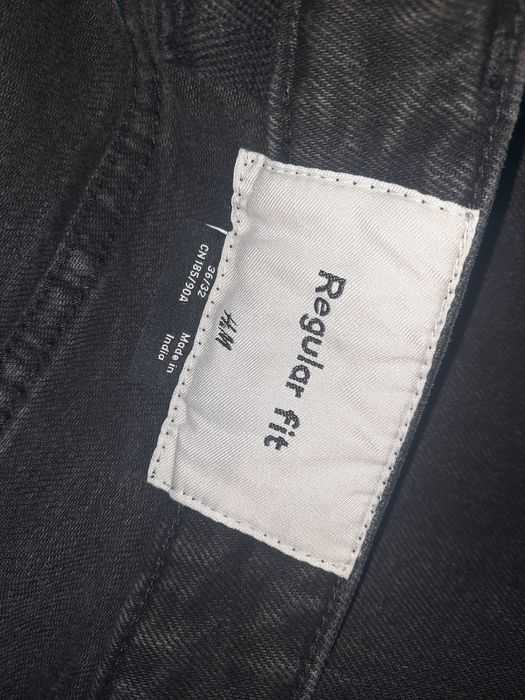 Blugi negri foarte frumosi