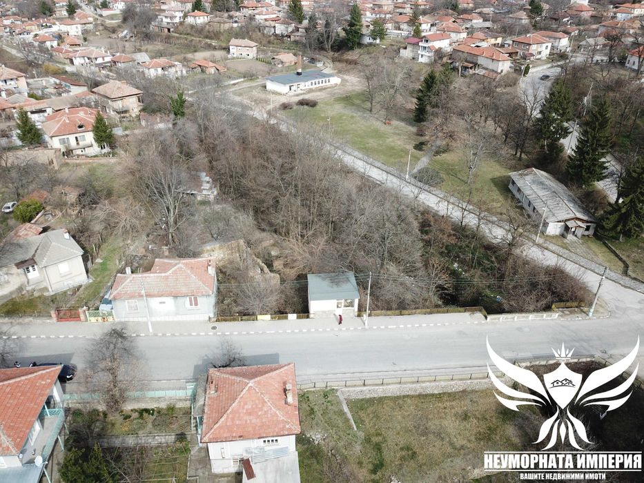 Продава се Магазин в с. Тополово, Област Пловдив - 730 кв.м за 31 €/кв.м - Снимка #4