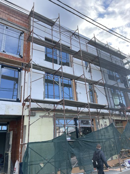 Echipa construcții interioare