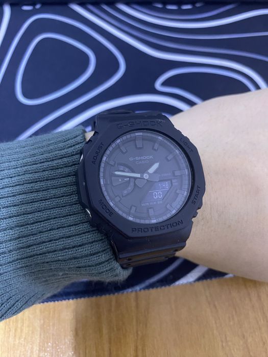 Casio G-Shock GA-2100 (Carbon Core Guard)