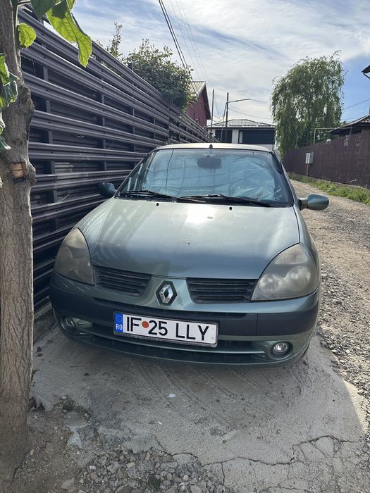 RENAULT Clio 2004 — imagine 2