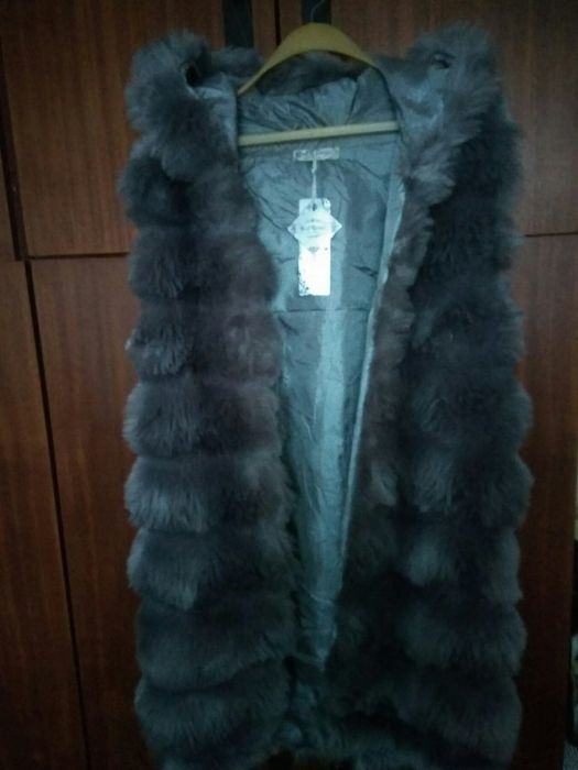 Плюшен елегантен  елек , подходящ за студентите дни