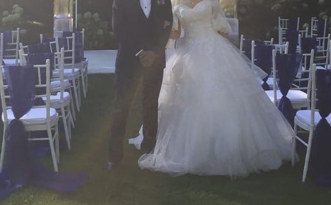 Свадебное платье