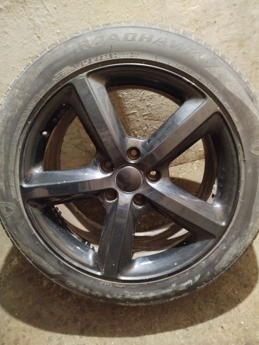 Гуми с джанти 275 / 45 R 20