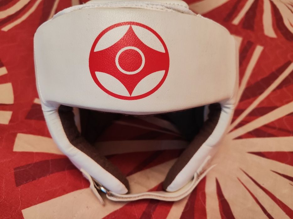 Продам детский комплект для каратэ