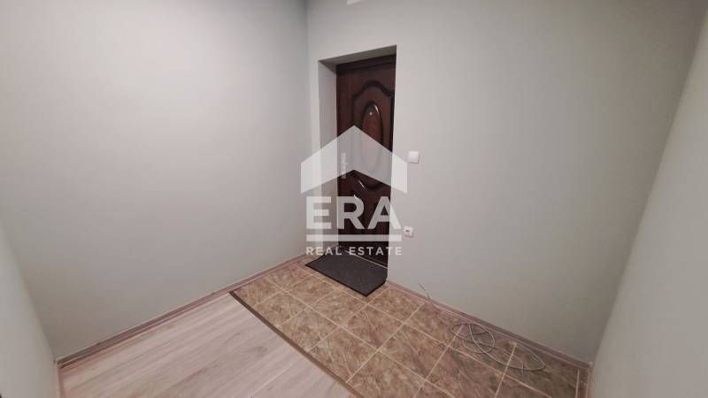 Продава се Двустаен апартамент в Русе, Дружба 3 - 69 кв.м за 518 €/кв.м - Снимка #3