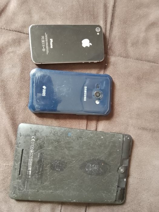 Айфон 4 с и планшет