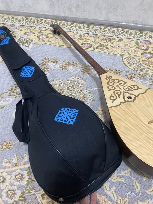 Домбыра сатылады