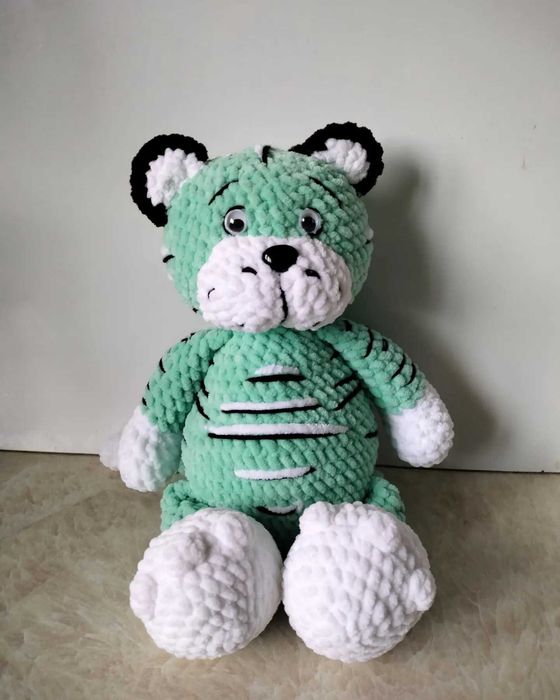 Toʻqilgan oʻyinchoq va adyoʻllar