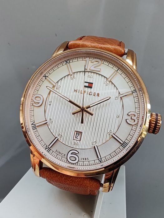 Ceas Tommy Hilfiger Quartz Calendar 44 mm