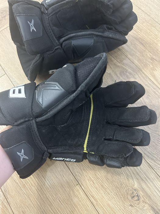 Продам КРАГИ хоккейные