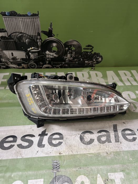 Proiector dreapata, lumina de zi led dreapta Hyundai Santa Fe 2014