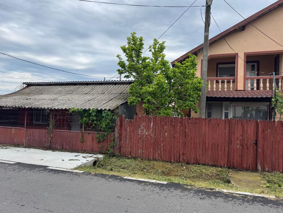 Casa de vanzare : Izvoru de sus  Arges