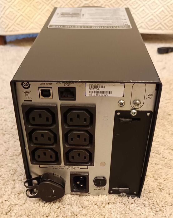 Stabilizator de tensiune ups apc sursa centrale APC Smart 750