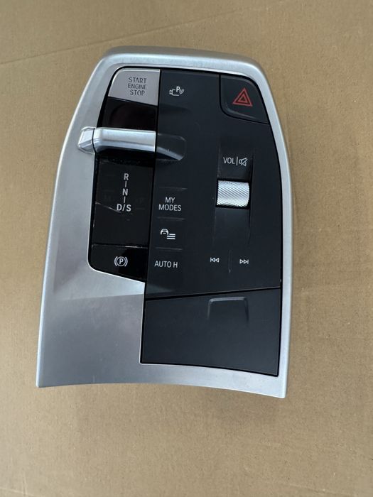 Конзола скоростен лост навигация за бмв u11 u12