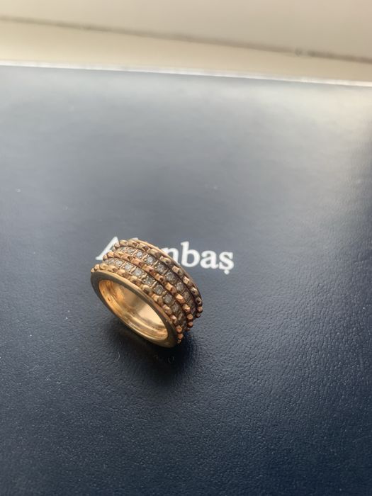 Золотые кольца с бриллантами