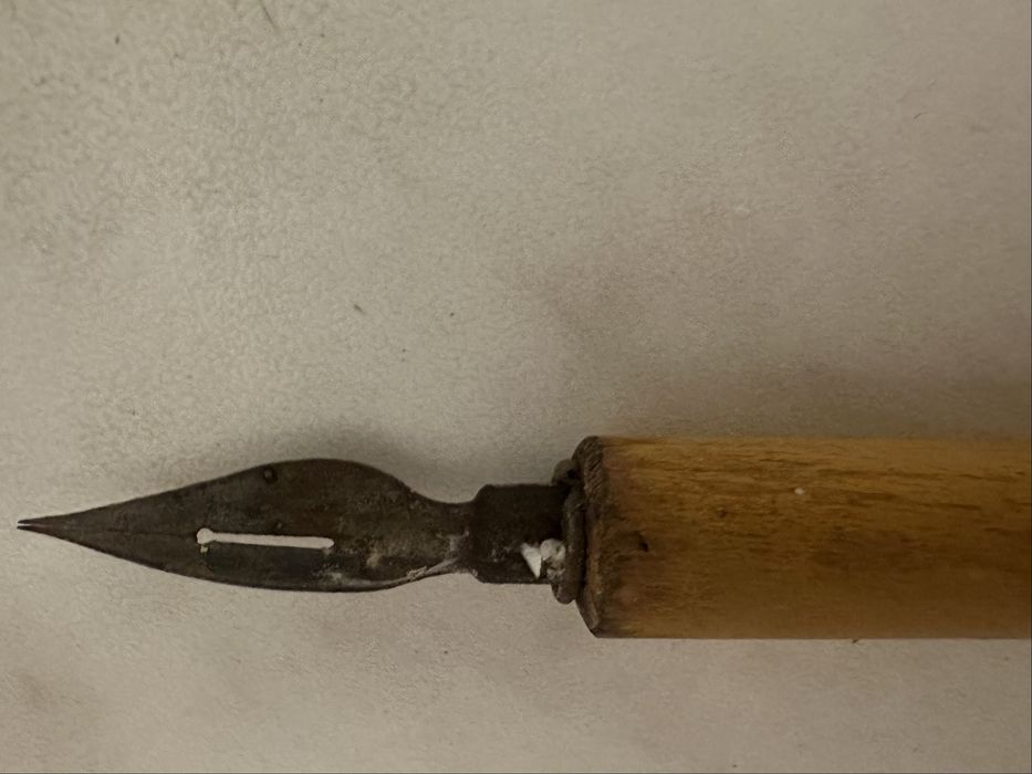 Дървена писалка