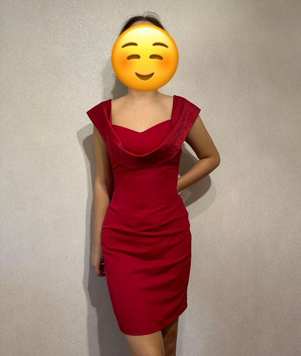 Продам платья б/у