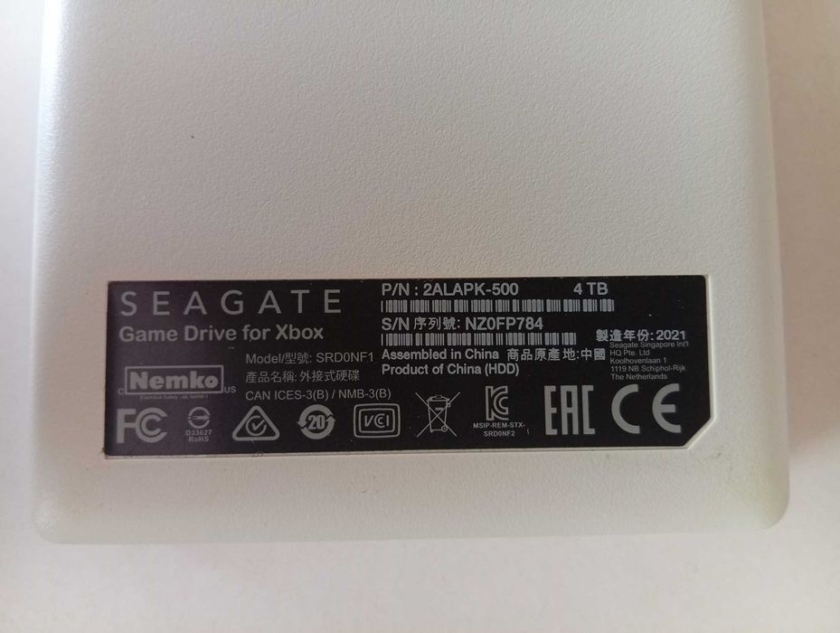 Аксесоари за XBOX/XBOX 360/XBOX One/One S/One X/Series X/XSX