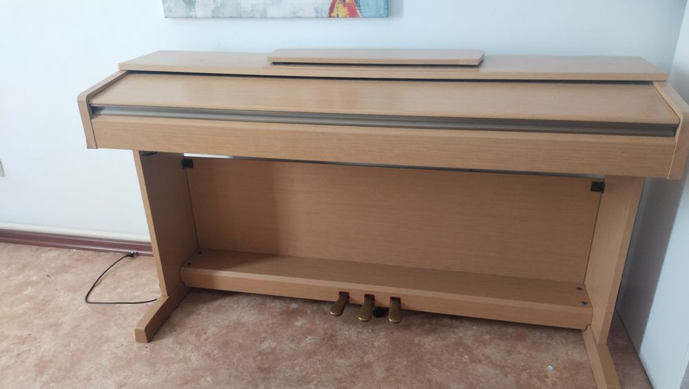 Электропианино YAMAHA Arius