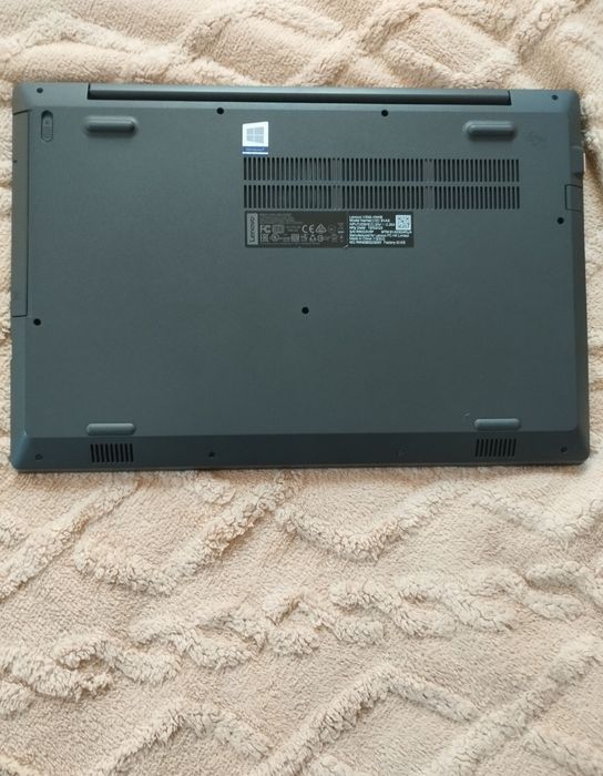 Ноутбук lenovo 8/512gb