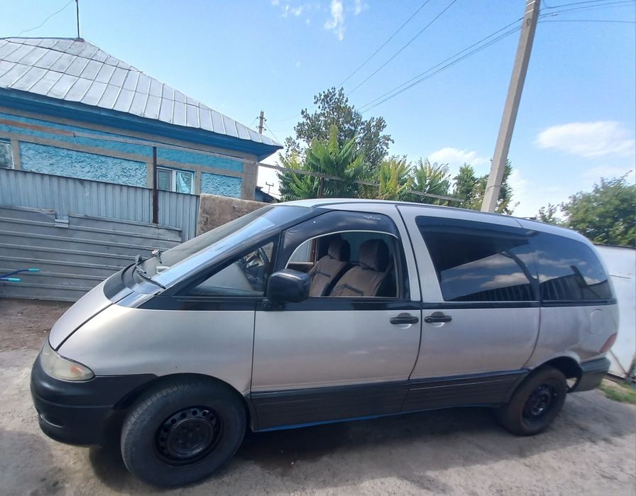 Таёта Эстима 1994г