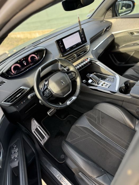 Peugeot 3008 GT-line EAT8 130cp