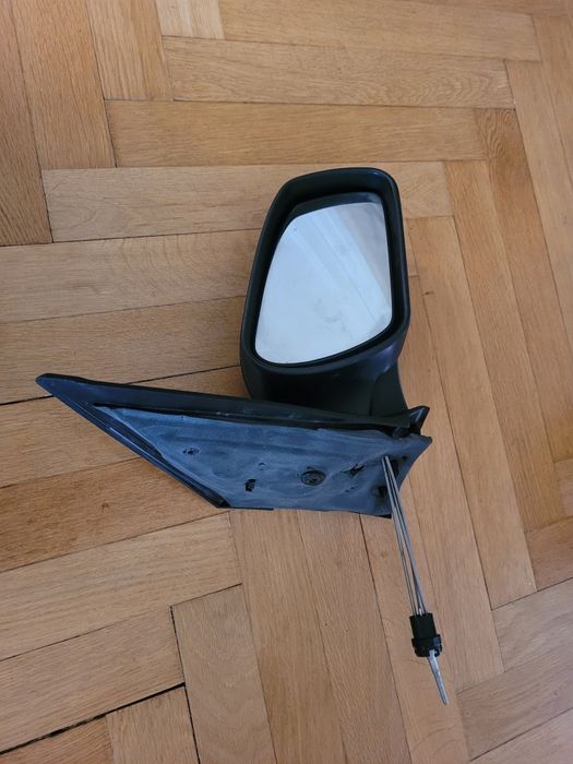 Oglinda dreapta Ford Fiesta